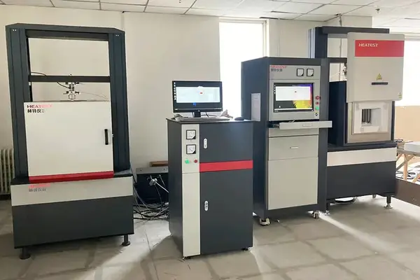 High temperature flexural testing machine