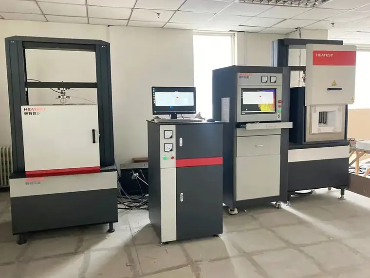 High temperature flexural testing machine