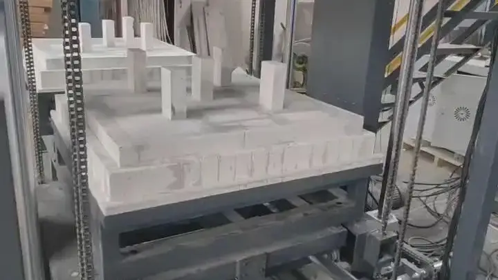 Double-Trolley Bottom Lifting Furnace Operation